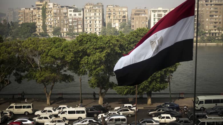متى يشعر المواطن المصري بتحسن مؤشرات الاقتصاد؟