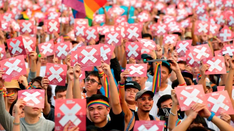 تايوان تصوت ضد زواج المثليين