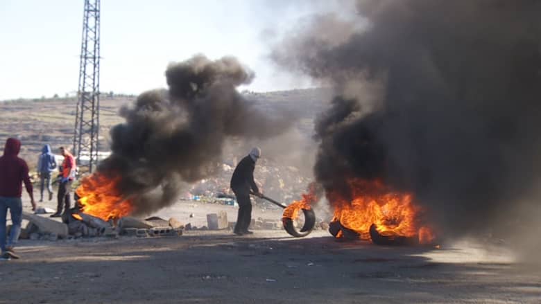 اشتباكات في رام الله بين الفلسطينيين والجنود الإسرائيليين