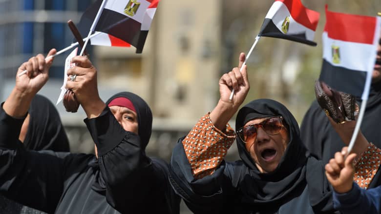 المصريون "بطل" 2018.. كيف دفعوا ثمن الإصلاح الاقتصادي؟
