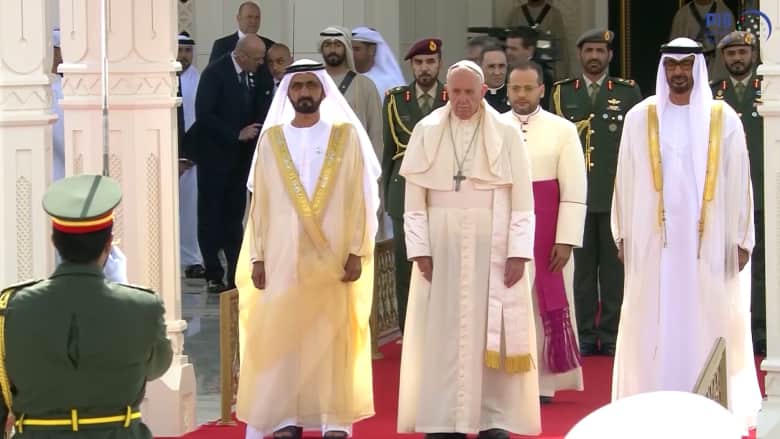 زيارة البابا إلى الإمارات.. استقبال رسمي وتحضيرات لـ"القداس 