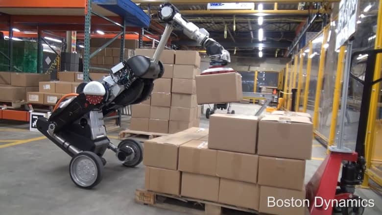 الروبوت “هاندل” صمم خصيصا للعمل في المستودعات