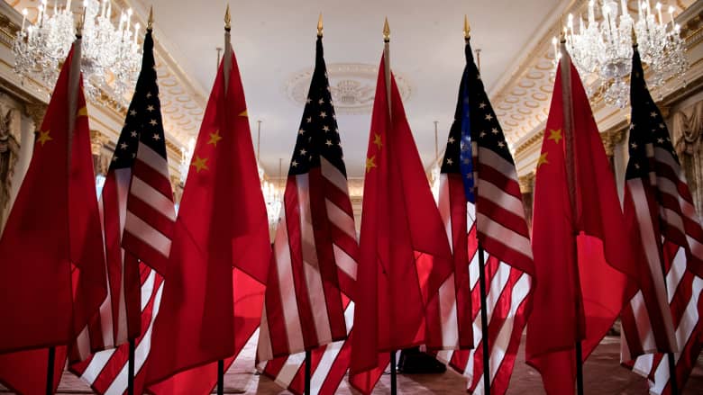 أمريكا تدرج شركات صينية على لائحتها السوداء بسبب الإيغور