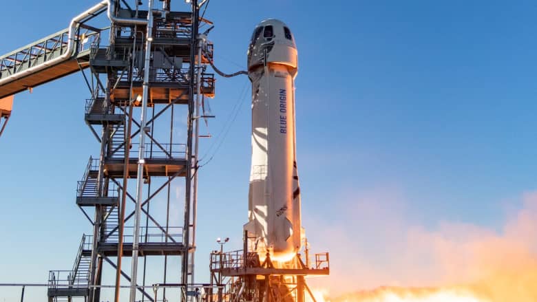 شاهد اختبار شركة جيف بيزوس لصاروخها السياحي إلى الفضاء