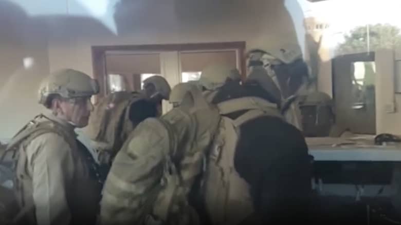 ردة فعل جنود المارينز عند محاولة اقتحام سفارة أمريكا ببغداد