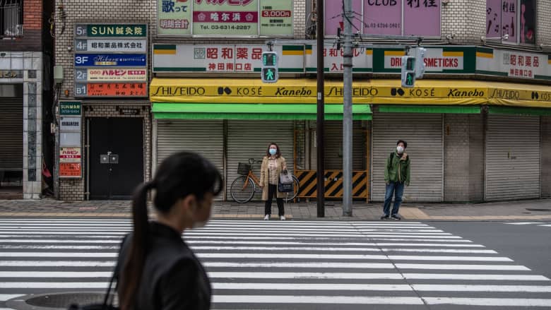آلاف اللاجئين بلا منازل في طوكيو بعد تفشي فيروس كورونا