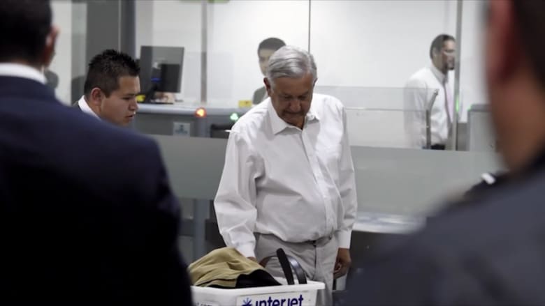 بعد الإعلان عن بيع طائرته.. رئيس المكسيك يتوجه للقاء ترامب في واشنطن عبر رحلة تجارية