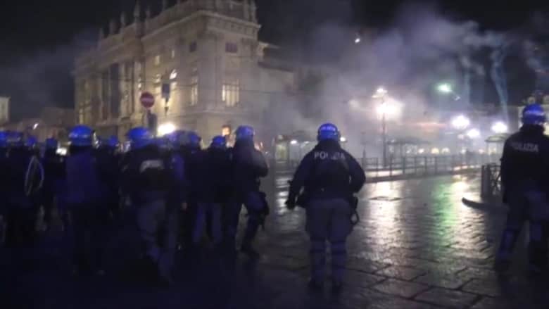 بالفيديو. .تصاعد العنف في إيطاليا وسط احتجاجات ضد قيود كورونا
