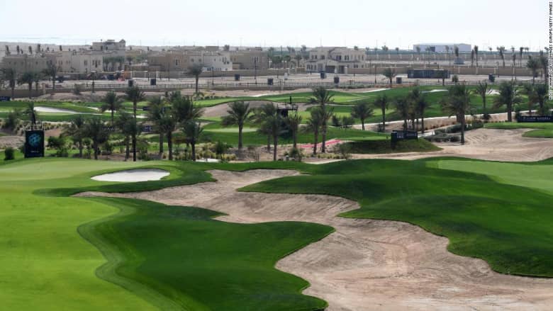 جوهرة سعودية على الشاطىء.. نظرة على أفضل ملاعب الغولف في العالم