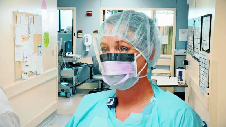 ممرضة عن وضع كورونا في أمريكا: نصلي ألا نعلن وفاة مريض آخر