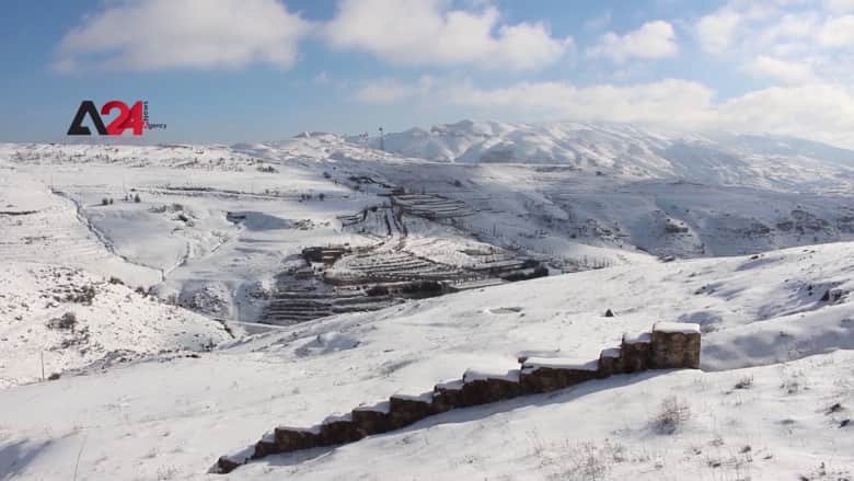 لبنان.. مناشدات لإنقاذ اللاجئين السوريين من موجة الثلوج في مخيمات عرسال