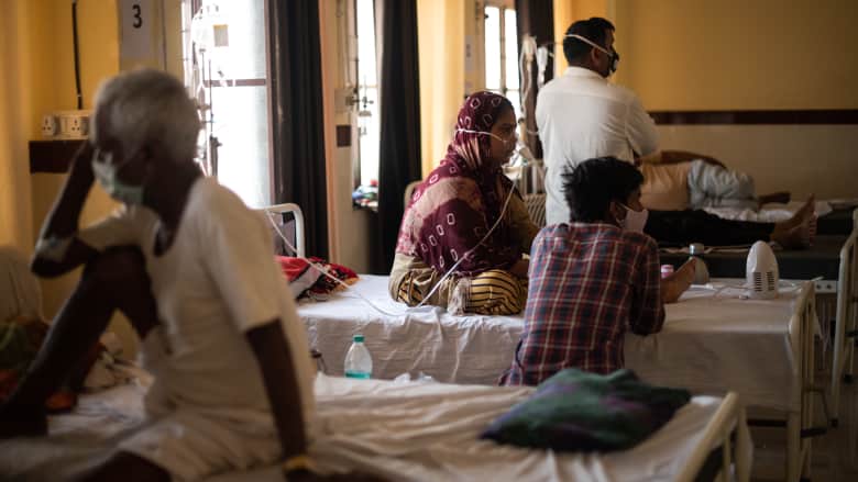 أزمة فيروس كورونا تستمر في الهند..والدول المجاورة تشهد ارتفاعاً في عدد الحالات