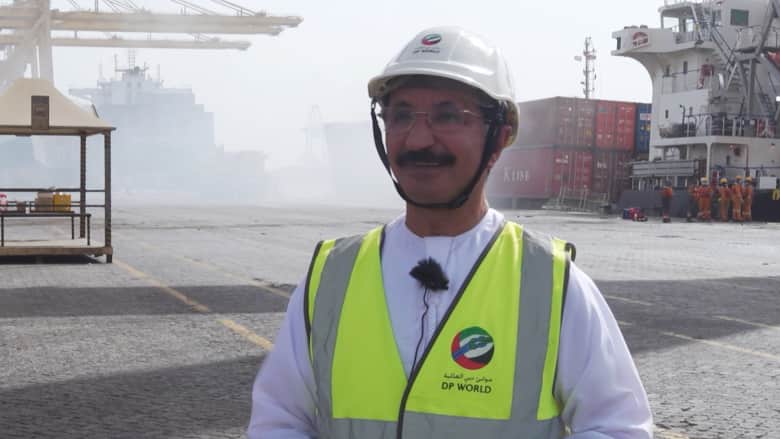 رئيس موانئ دبي العالمية يكشف لـCNN تفاصيل السيطرة على حريق ميناء جبل علي