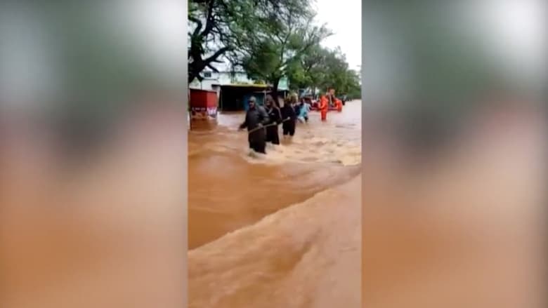 مقتل 136 شخصًا بعد هطول أمطار غزيرة على الساحل الغربي للهند