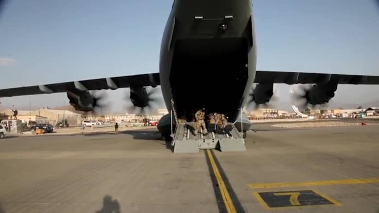 جهود الإجلاء الأمريكية من أفغانستان تدخل المرحلة النهائية