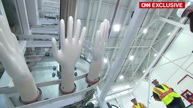 CNN  تدخل مصنع الإمدادات الطبية لتعزيز إنتاج معدات الوقاية في أمريكا