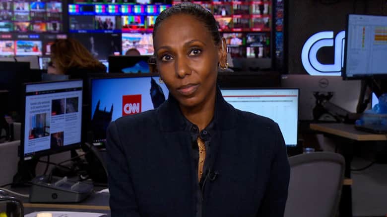 مراسلة CNN تشرح دور روسيا في اشتباكات السودان.. وتتأثر عند الحديث عن أسرتها