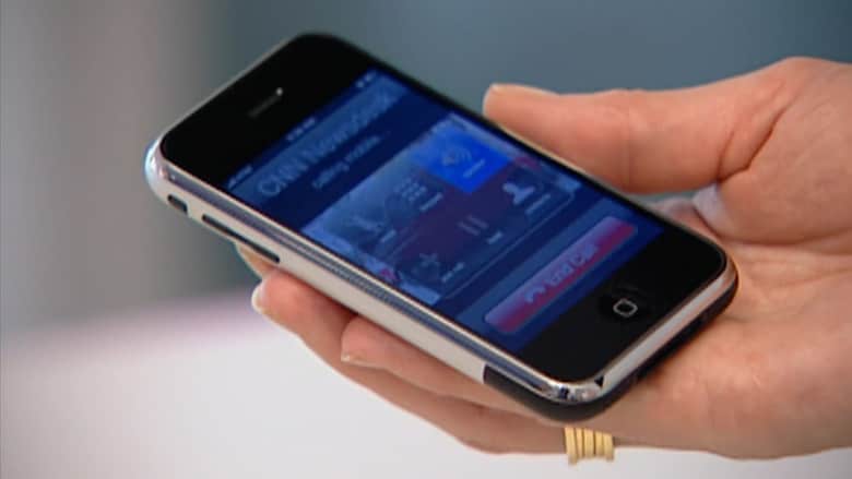هاتف آيفون من الجيل الأول يباع في مزاد بأكثر من 190 ألف دولار.. إليكم التفاصيل