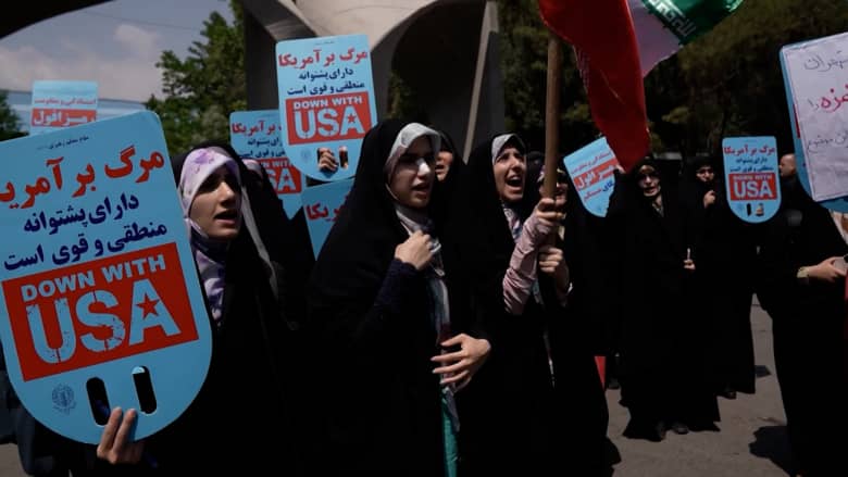 إيرانيون يدعمون مظاهرات الجامعات الأمريكية: لم نتوقع خروجهم ولكن الأمر يظهر أننا نقاتل من أجل الشيء نفسه