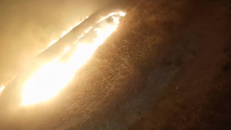 فيديو يوضح مدى سرعة انتشار الحريق الناتج عن الألعاب النارية