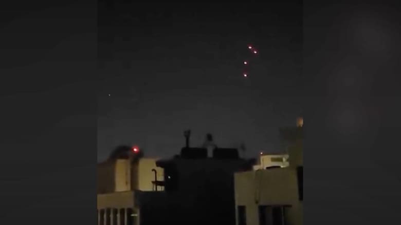 خبراء: إيران قللت من حجم الهجوم الإسرائيلي عليها لحفظ ماء الوجه