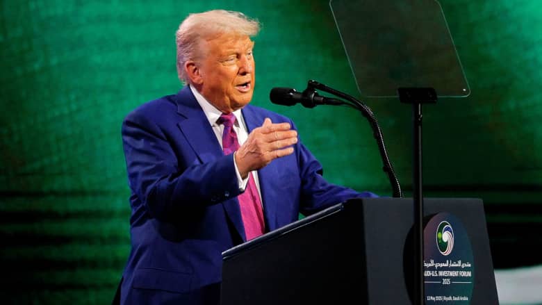 "الأعداء يحفزونك".. ترامب يهدد إيران في خطابه ويتوعد بـ"أقصى درجات الضغط"