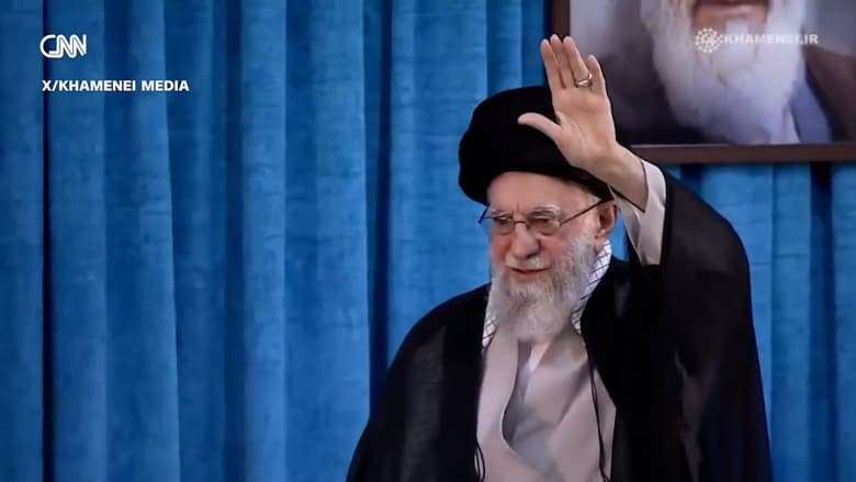 هل ما زال بنفس القوة؟.. ما هو وضع علي خامنئي بعد حكم إيران لأكثر من 35 عامًا بقبضة من حديد؟