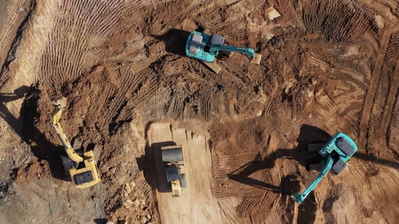 سباق عالمي على المعادن الحيوية.. ودور جديد لدول الخليج