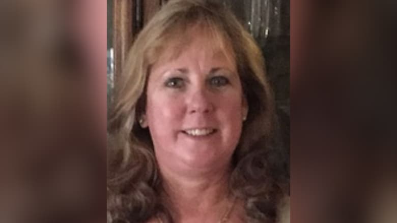 زوج جيل بايدن السابق يواجه اتهامًا بقتل زوجته