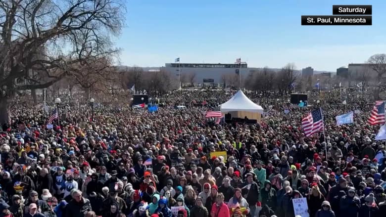 عشرات الآلاف يحتشدون فيها.. لماذا تحمل احتجاجات "لا ملوك" دلالات خاصة في مينيسوتا؟