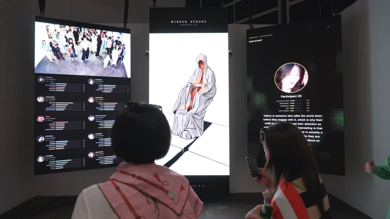 شاهد فنان ذكاء اصطناعي "مليونير" أثناء إنتاج أعماله