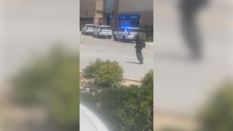 شاهد.. ضحايا بعد مشادة كلامية تتحول لإطلاق نار بمركز تجاري في أمريكا