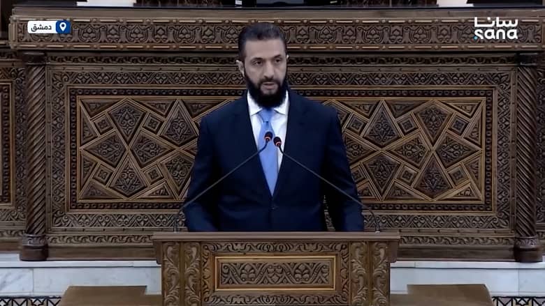 لماذا اختار أحمد الشرع ثلث أعضاء البرلمان الجديد بنفسه؟.. مسؤولون يكشفون السبب