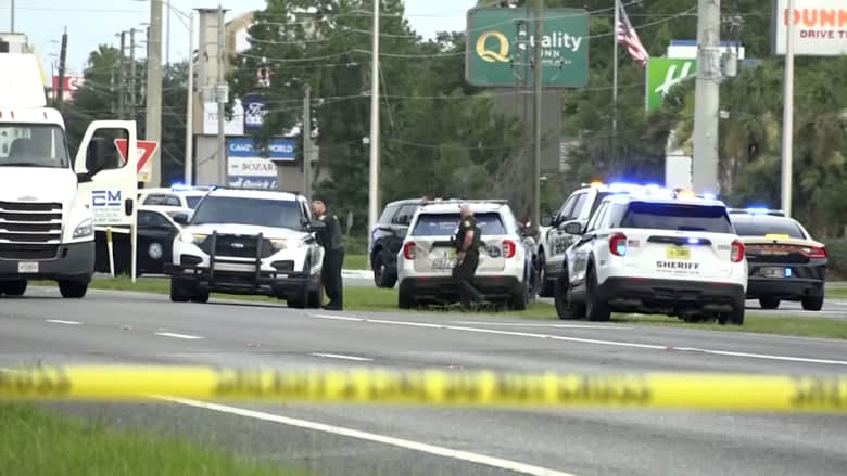 دهسته شاحنة أثناء هربه.. مصرع رجل فر من عملاء فيدراليين بفلوريدا
