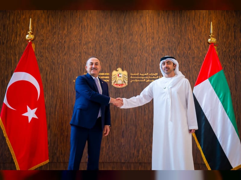 وزير خارجية تركيا يزور الإمارات.. ويبحث مع عبدالله بن زايد تعزيز العلاقات وأزمة أوكرانيا