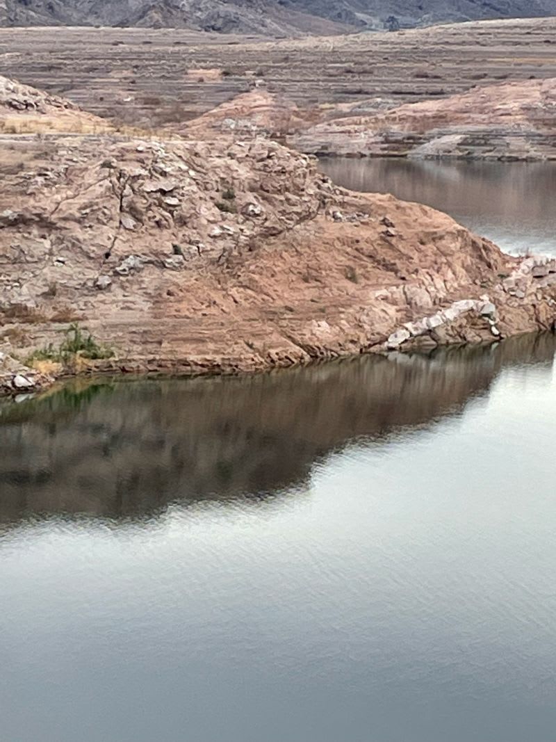 بأمريكا.. أزمة مياه في بحيرة تزُيل النقاب عن اكتشاف عمره 12 مليون عام