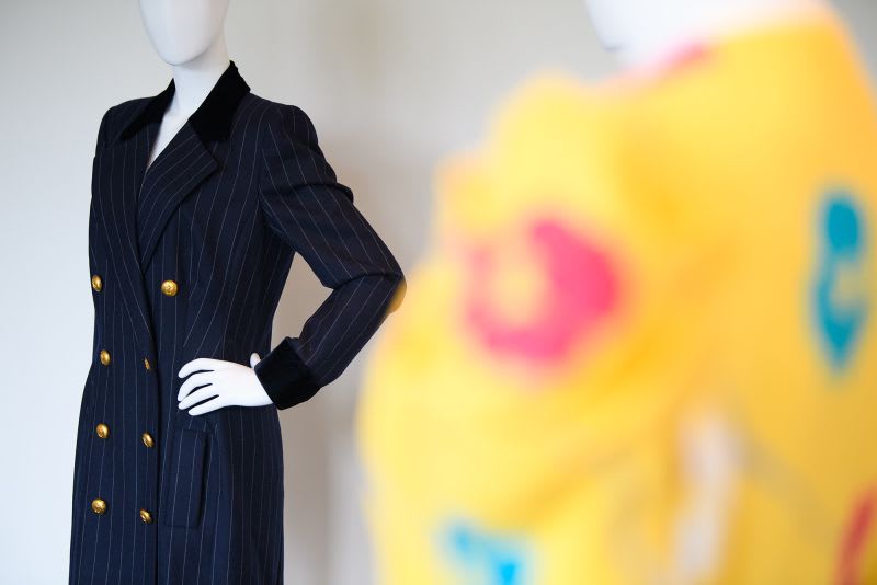 فساتين ديانا تعرض في أكبر مزاد لأزياء الأميرة الراحلة