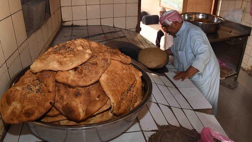 هل تجازف بحياتك من أجل صنع "ألذ خبز في العالم"؟
