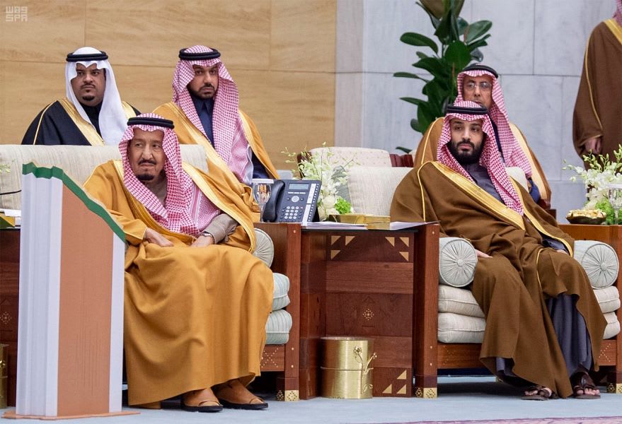 العاهل السعودي يفتتح ويدشن مشاريع تنموية بـ82 مليار ريال في الرياض