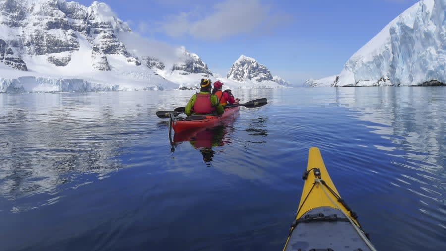 11 تجربة مثيرة يمكنك خوضها لاكتشاف قارة القطب الجنوبي