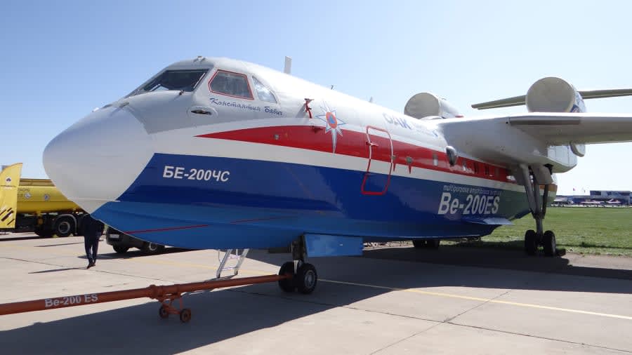 معرض" ماكس الدولي للطيران" في روسيا يقدم الطائرات السوفيتية القديمة 