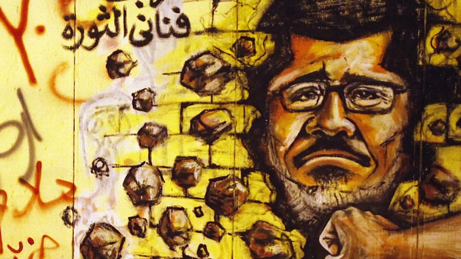 فيديو يلخص 5 سنوات من عمر مصر بذكرى يناير: من سجن مبارك إلى سجن مرسي.. مجدداً