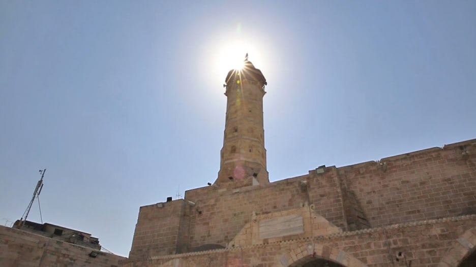 المسجد العمري الكبير.. ثاني أكبر المساجد الفلسطينية وأقدمهاً