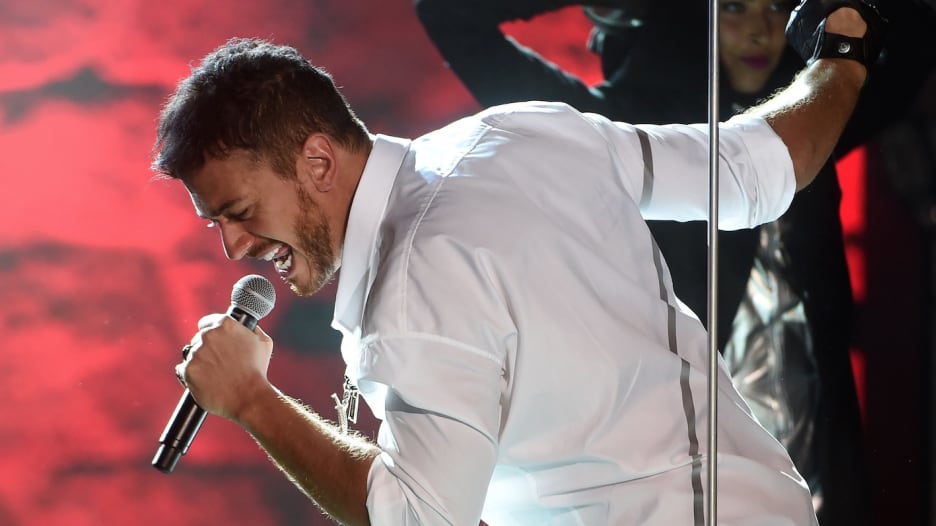 سعد لمجرد صاحب أغنية "لمعلم"..هل يبقى معلم؟