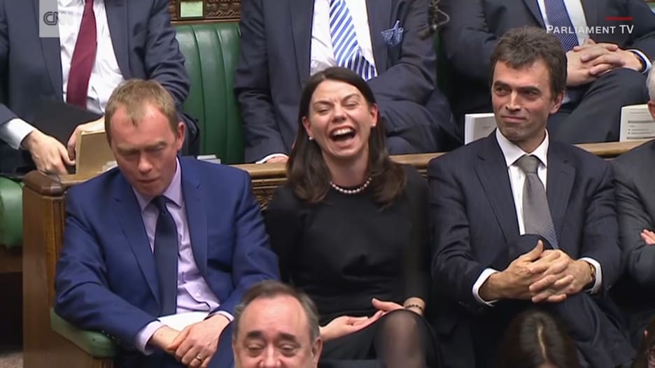 ضحك هستيري في البرلمان البريطاني خلال خطاب تيريزا ماي