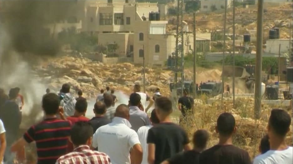 التوتر يحتدم في الضفة الغربية والقدس بين الفلسطينيين والإسرائيليين