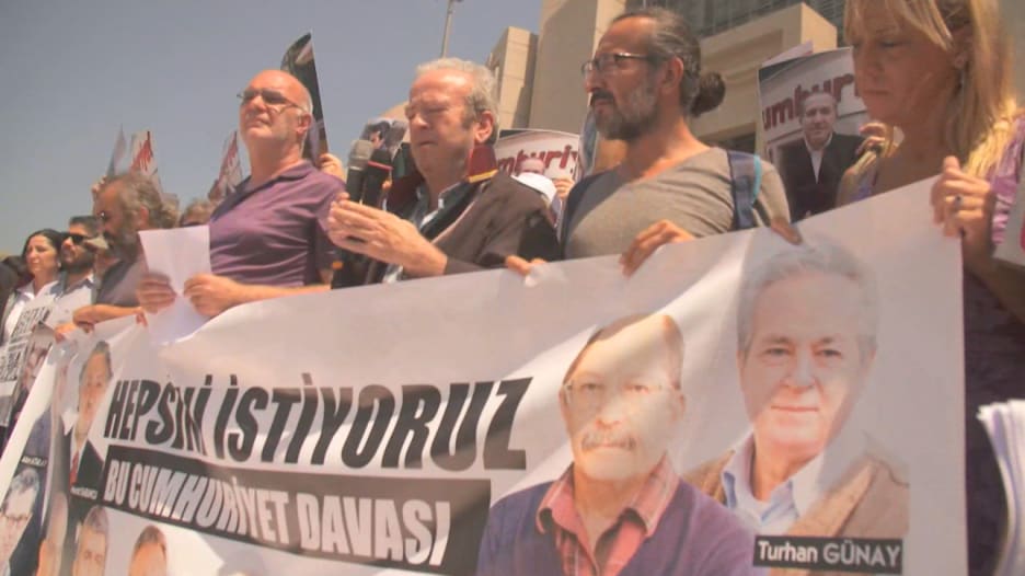 الصحافة التركية المعارضة تتعرض للمحاكمة.. ما هي تهمتها؟