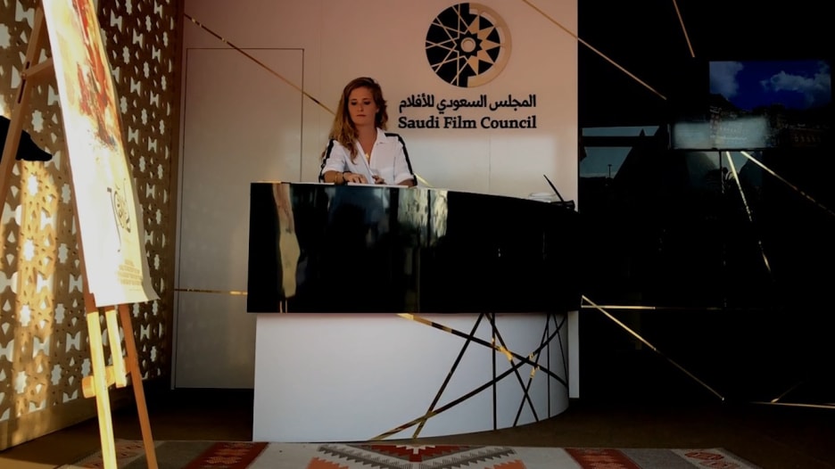 شاهد.. جولة داخل الجناح السعودي في مهرجان كان السينمائي