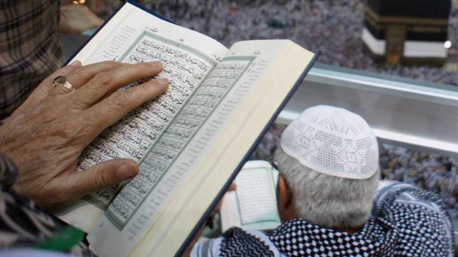 مليون مصحف بـ65 لغة بينها "برايل" في الحرم المكي