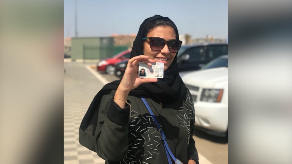 سعوديات يعبرن عن فرحتهن بالقيادة..بهذه الكلمات